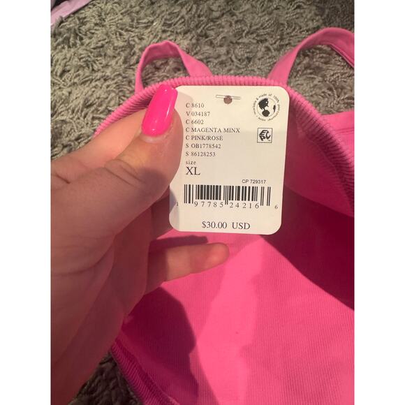 Free People Movement NWT All Clear Solid Cami Magenta Minx XL - Picture 4 of 4
